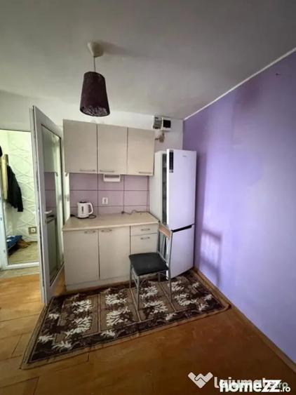 Apartament cu 2 camere decomandat în Vest
