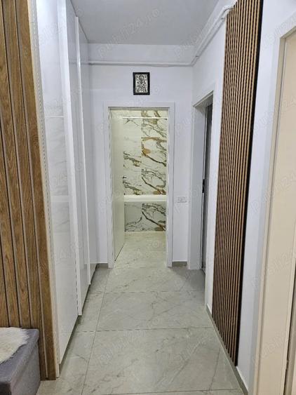 Apartament cu 2 camere decomandat în Apărătorii Patriei
