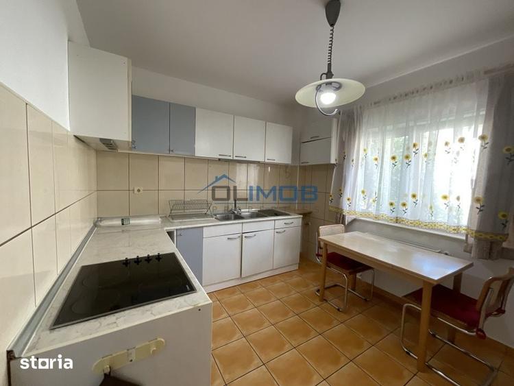 Casă cu 4 camere cu Teren 380 Mp în Central