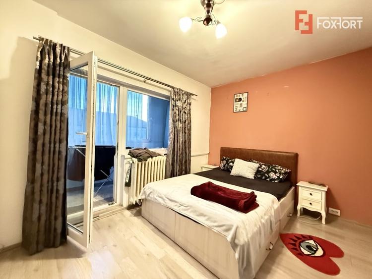Apartament cu 3 camere decomandat, mobilat în Bucovina