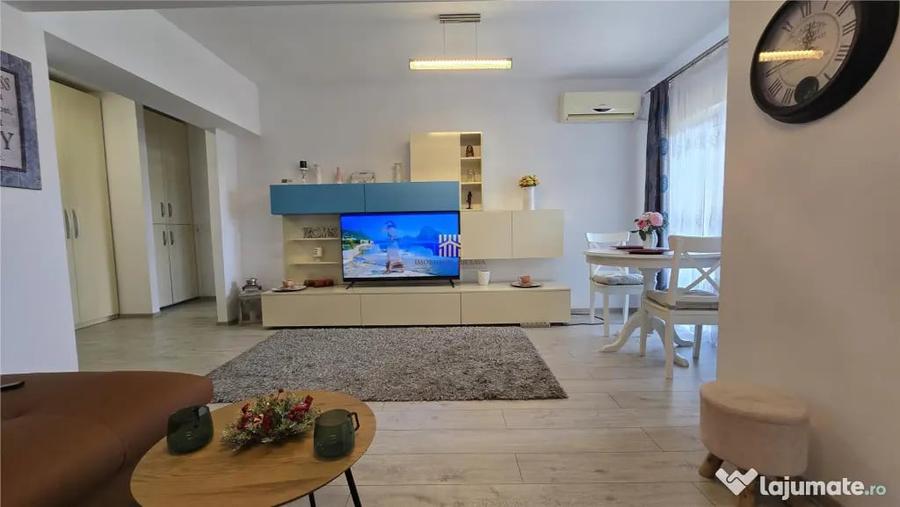 Apartament cu 2 camere decomandat în Ultracentral
