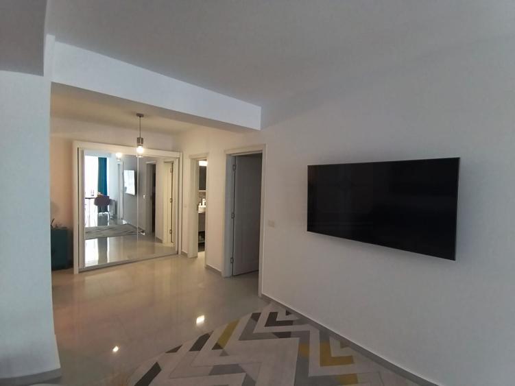 Apartament cu 3 camere nedecomandat în Central