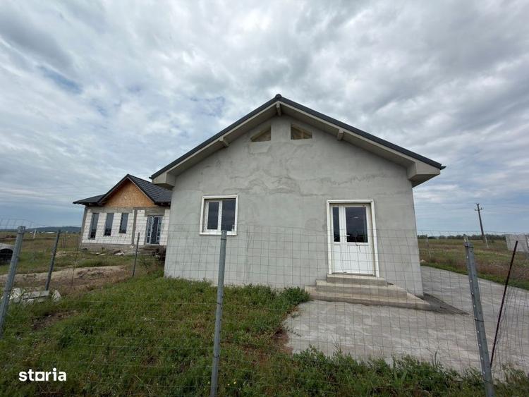 Casă cu 3 camere cu Teren 314 Mp în Central