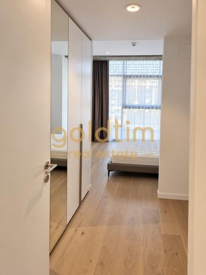 Apartament cu 4 camere semidecomandat, mobilat în Floreasca