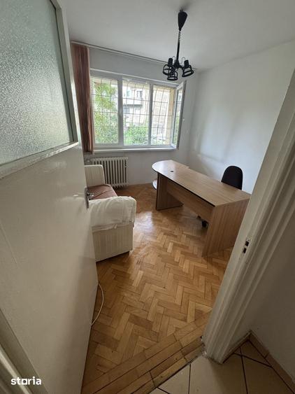 Spațiu comercial, de 65 mp, în Gara de Nord