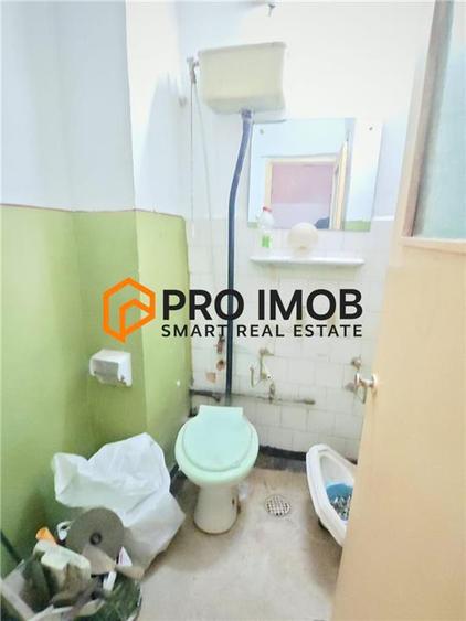 Apartament cu 3 camere decomandat, mobilat în 1 Decembrie