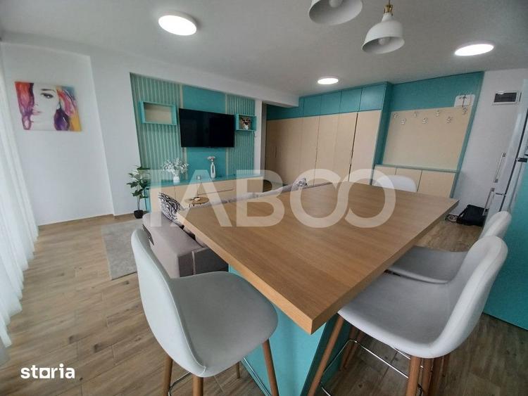 Apartament cu 3 camere decomandat, mobilat în Piața Cluj
