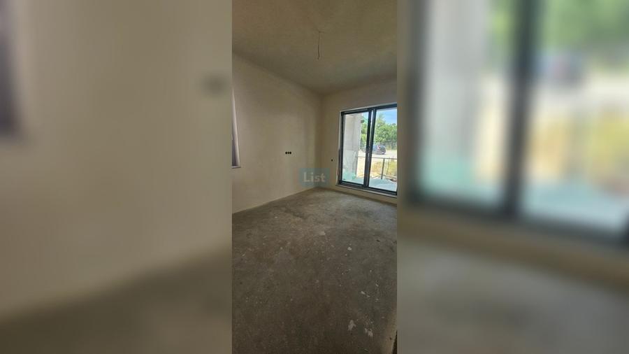 Garsonieră decomandată în Calea Moldovei