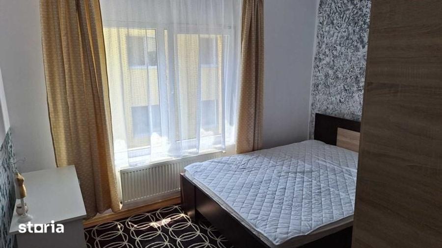 Apartament cu 3 camere în Florești