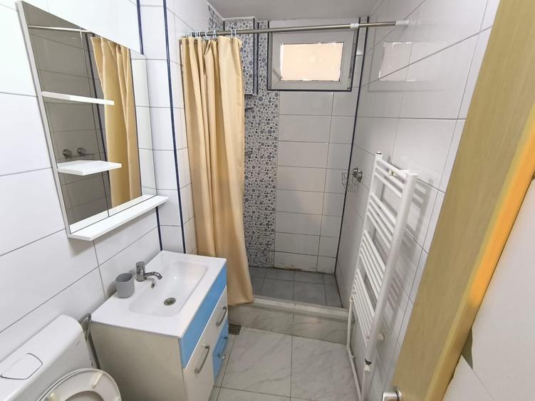 Apartament cu 3 camere, mobilat în Ultracentral