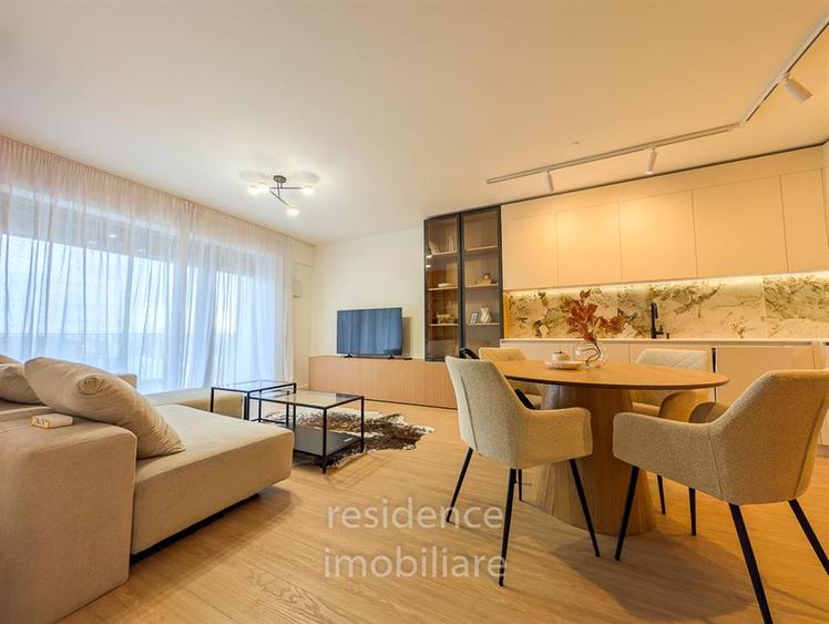 Apartament cu 2 camere semidecomandat, mobilat în Iris