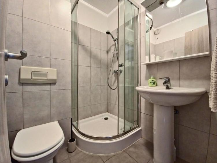 Apartament cu 4 camere în Dorobanți