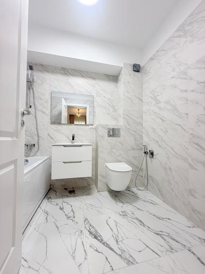 Apartament cu 3 camere decomandat în Tătărași