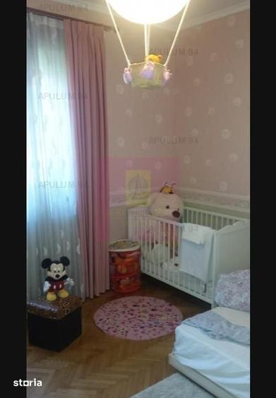 Casă cu 6 camere cu Teren 220 Mp în Drumul Taberei