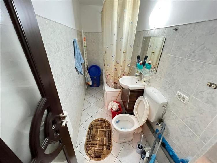 Apartament cu 2 camere decomandat, mobilat în Gară