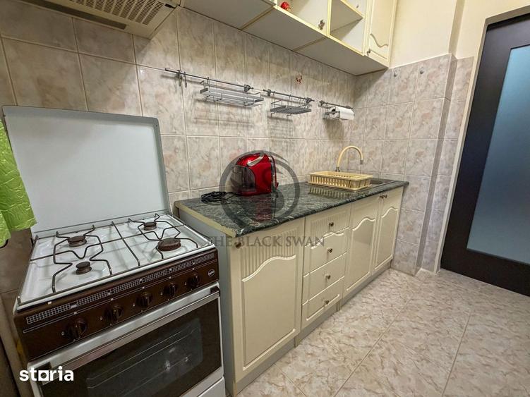 Apartament cu 2 camere decomandat, mobilat în Sud