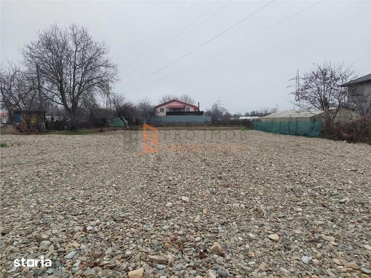 Spațiu comercial, de 1,400 mp, în Central
