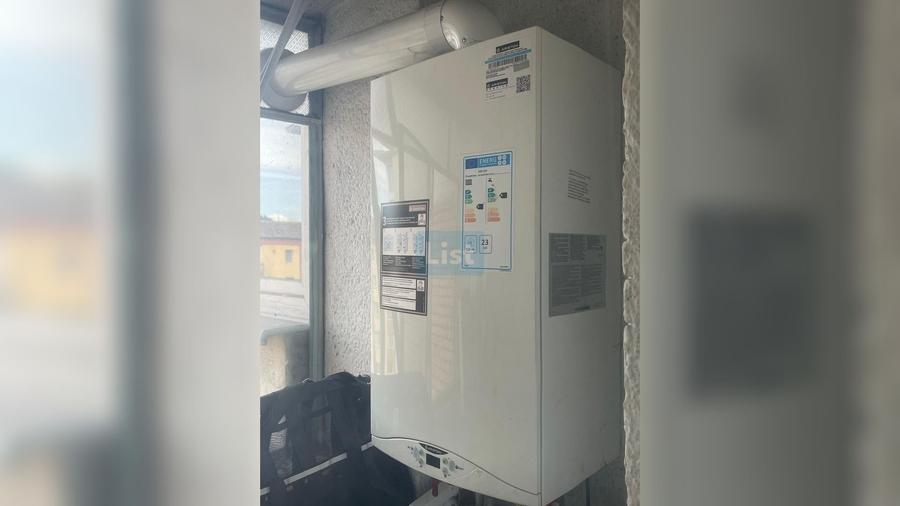 Apartament cu 4 camere decomandat în Luncă