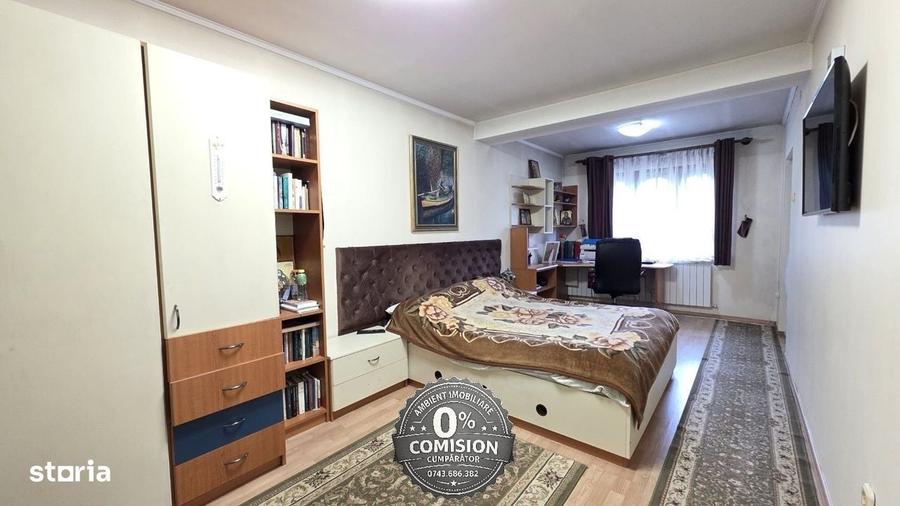 Casă cu 4 camere în Delea