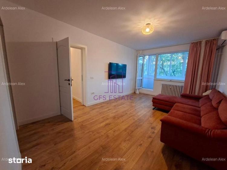 Apartament cu 3 camere decomandat în Dristor
