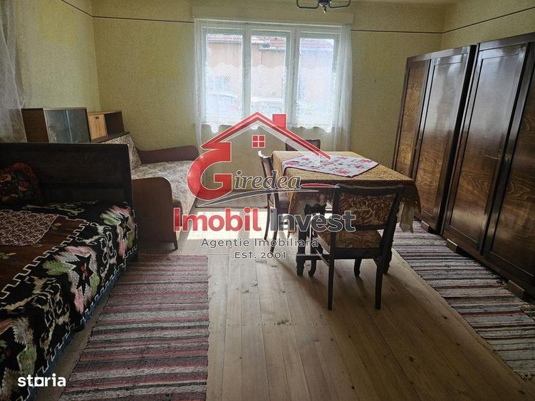 CASA 100MP |3 CAMERE| 2 PIVNITE| GARAJ| 3 ANEXE| SUPRAFATA TEREN 1318 - 8