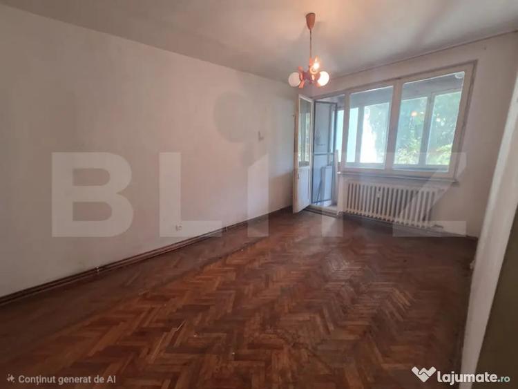 Apartament cu 3 camere decomandat în Tudor