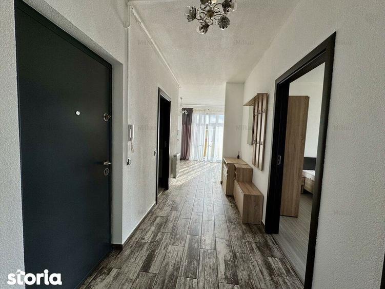 Apartament cu 3 camere semidecomandat, mobilat în Dâmbul Rotund