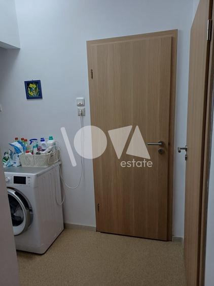 Apartament cu 4 camere semidecomandat, mobilat în Gorjului