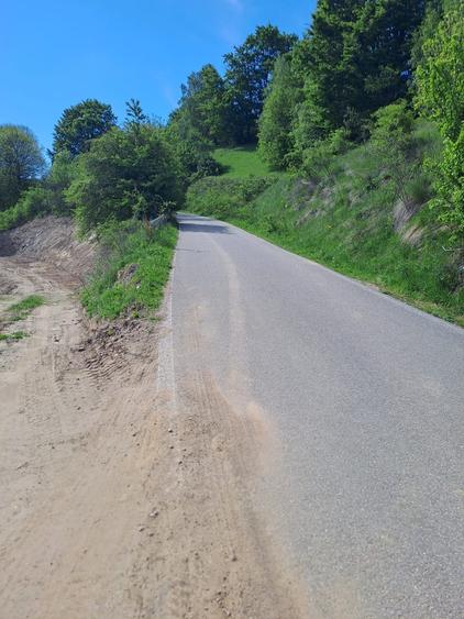 Teren de 2000 mp, în Mărișel
