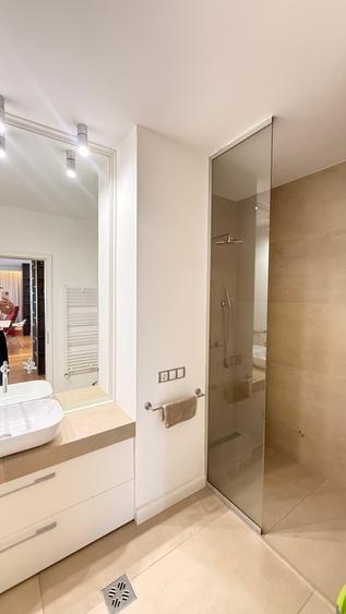 Apartament cu 2 camere nedecomandat în Ultracentral
