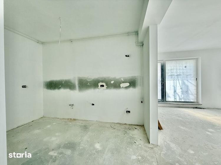 Apartament cu 3 camere decomandat în Ștefan cel Mare