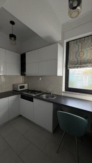Apartament cu 2 camere decomandat în Galata