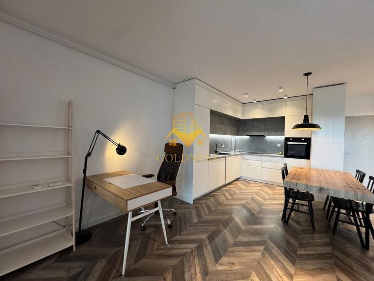 Apartament cu 2 camere semidecomandat, mobilat în Zorilor — fotografia 3