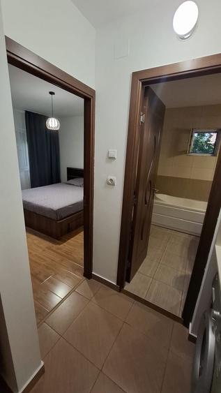 Apartament cu 2 camere decomandat, mobilat în Apărătorii Patriei