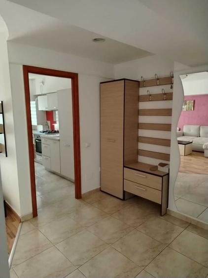 Apartament cu 2 camere decomandat în 9 Mai