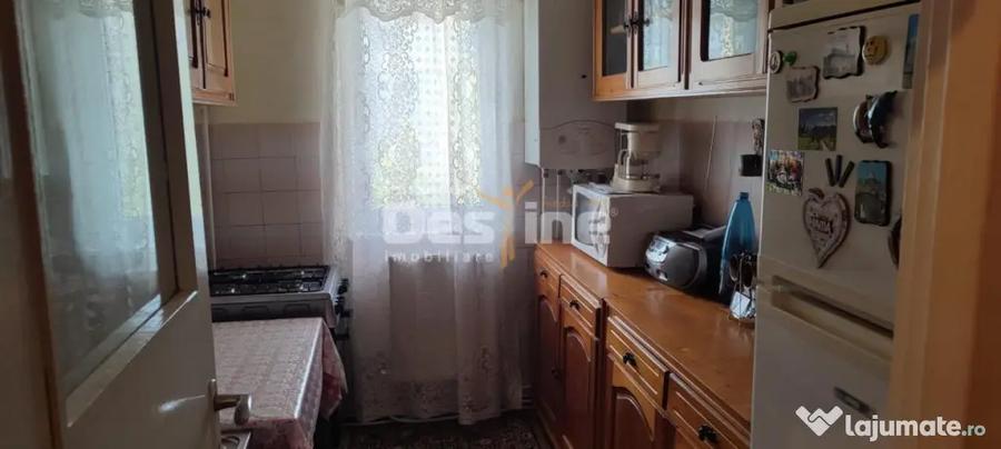 APARTAMENT CU 2 CAMERE SEMIDECOMANDAT ZONA FOARTE BUNA - 10