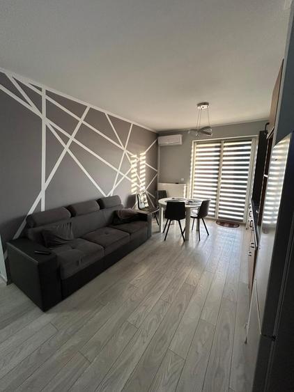 Apartament cu 2 camere decomandat, mobilat în Libertății