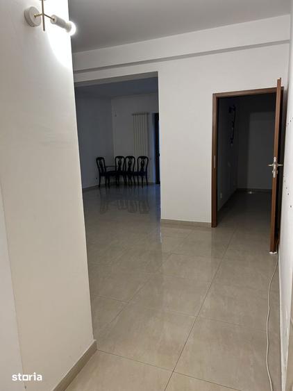 Apartament cu 3 camere în Eminescu