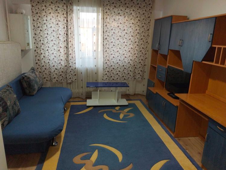 Garsonieră decomandată în Exterior Vest