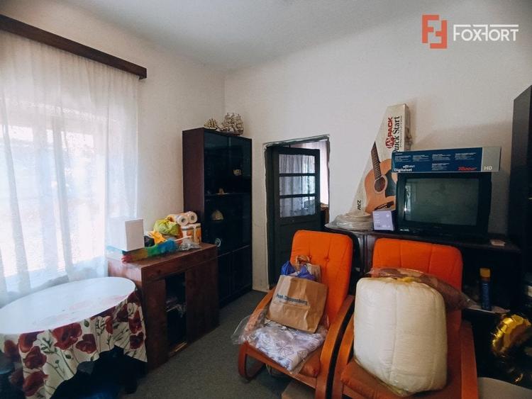 Casă individuală cu 6 camere cu Canalizare în Șagului