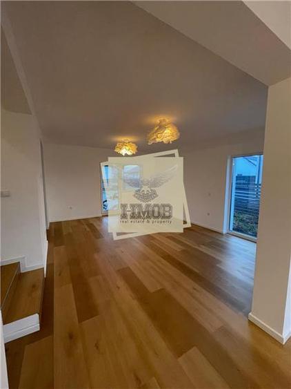 Duplex cu 4 camere cu Teren 380 Mp în Șura Mică