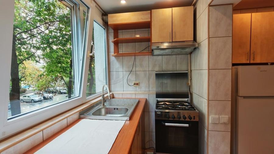 REA1029810 Apartament 3 camere - Crangasi - Centrala termica - 11