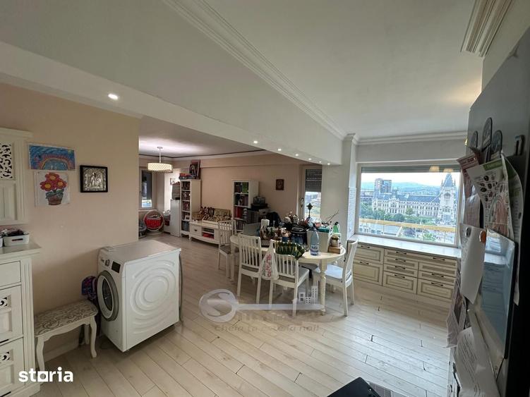Apartament cu 4 camere în Ultracentral