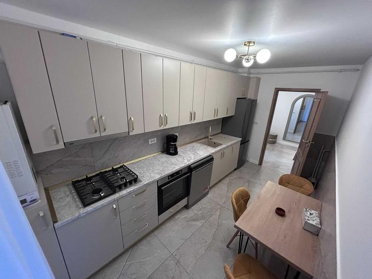 Apartament cu 2 camere decomandat în Giurgiului