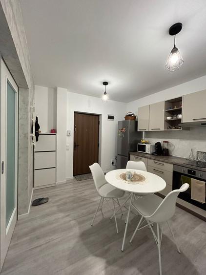 Apartament cu 2 camere decomandat, mobilat în Apahida