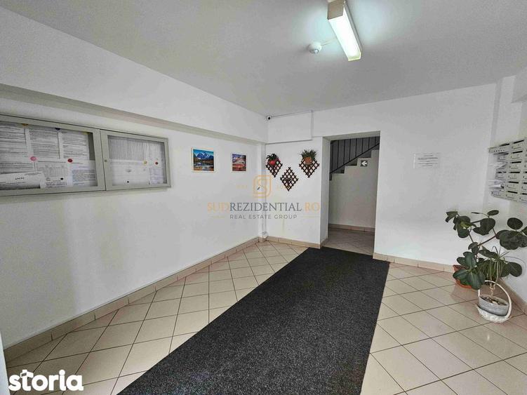 Apartament cu 2 camere, mobilat în Central — fotografia 3