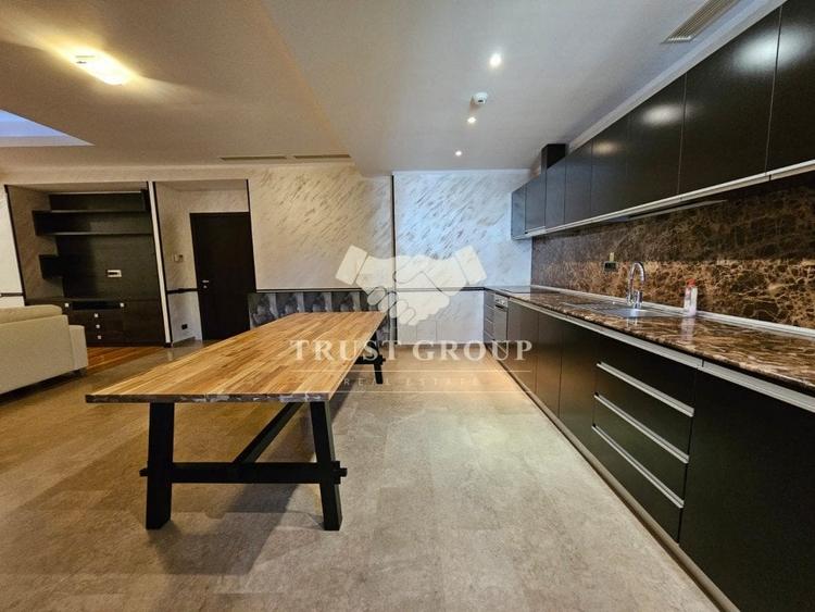 Apartament cu 3 camere decomandat, mobilat în Primăverii