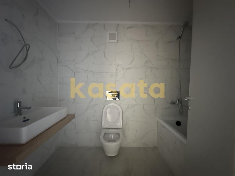 Apartament cu 3 camere în Tei