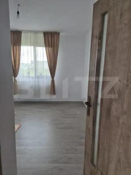 Casa noua cu 4 camere de vanzare in Ernei, 14 ari teren! - 7