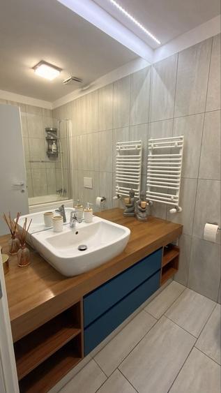 Apartament cu 3 camere decomandat în Pantelimon